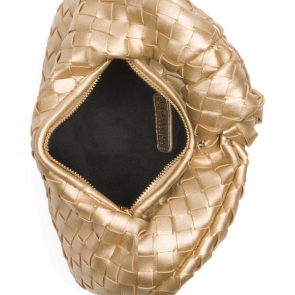 Urban Expressions Gold Tracy Woven knot clutch new with tags - Picture 8 of 8